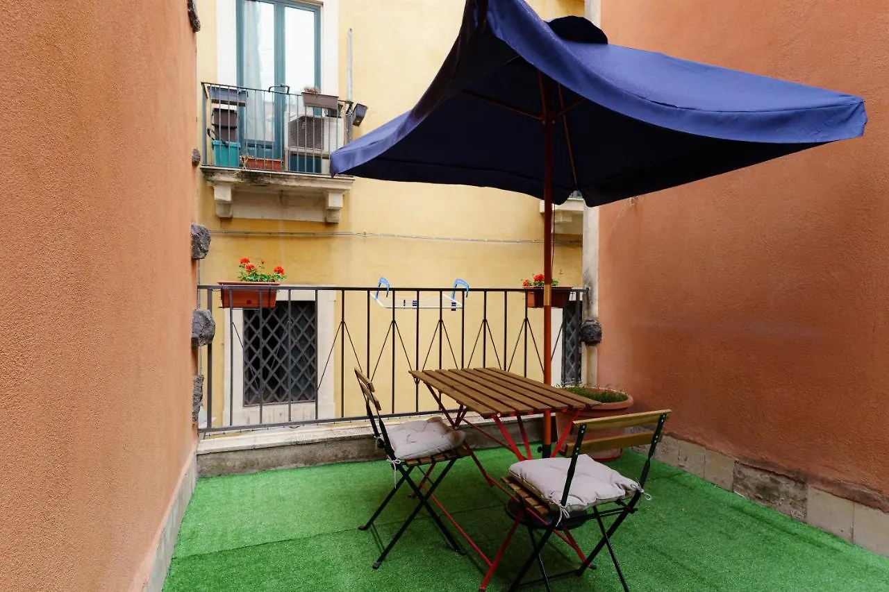 Casta Diva Holiday Rooms Catania