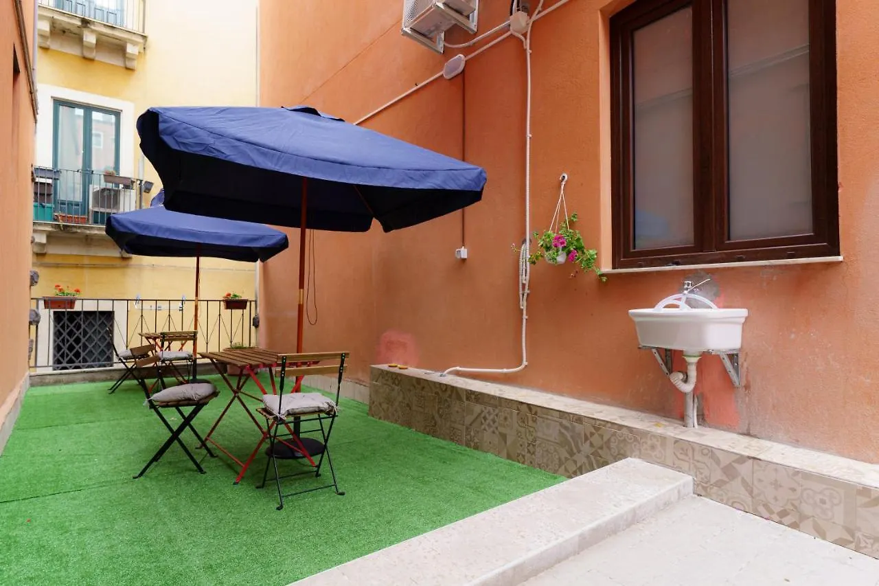 Casta Diva Holiday Rooms Catania Italy