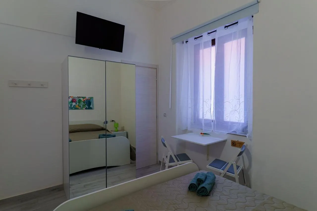 Casta Diva Holiday Rooms Catania Guest house
