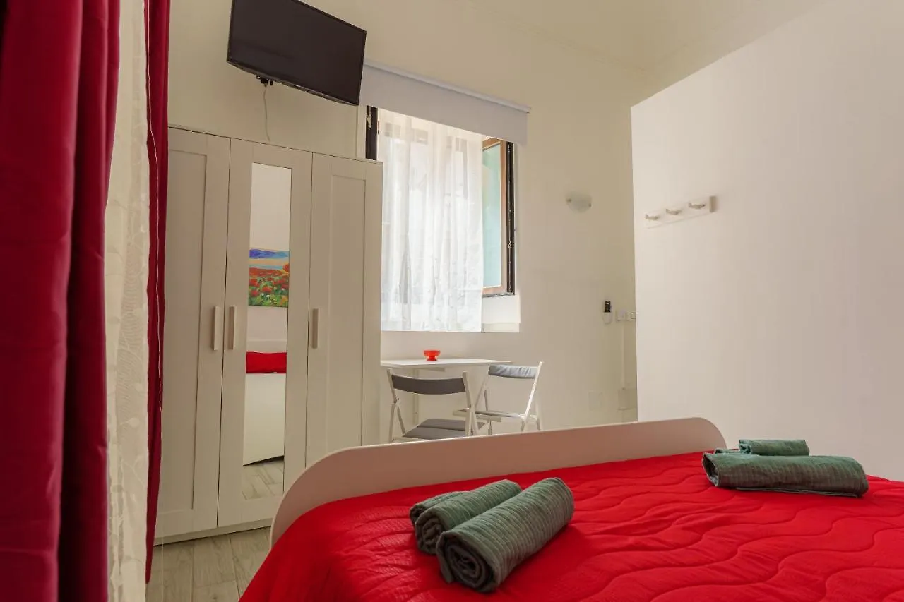 Guest house Casta Diva Holiday Rooms Catania