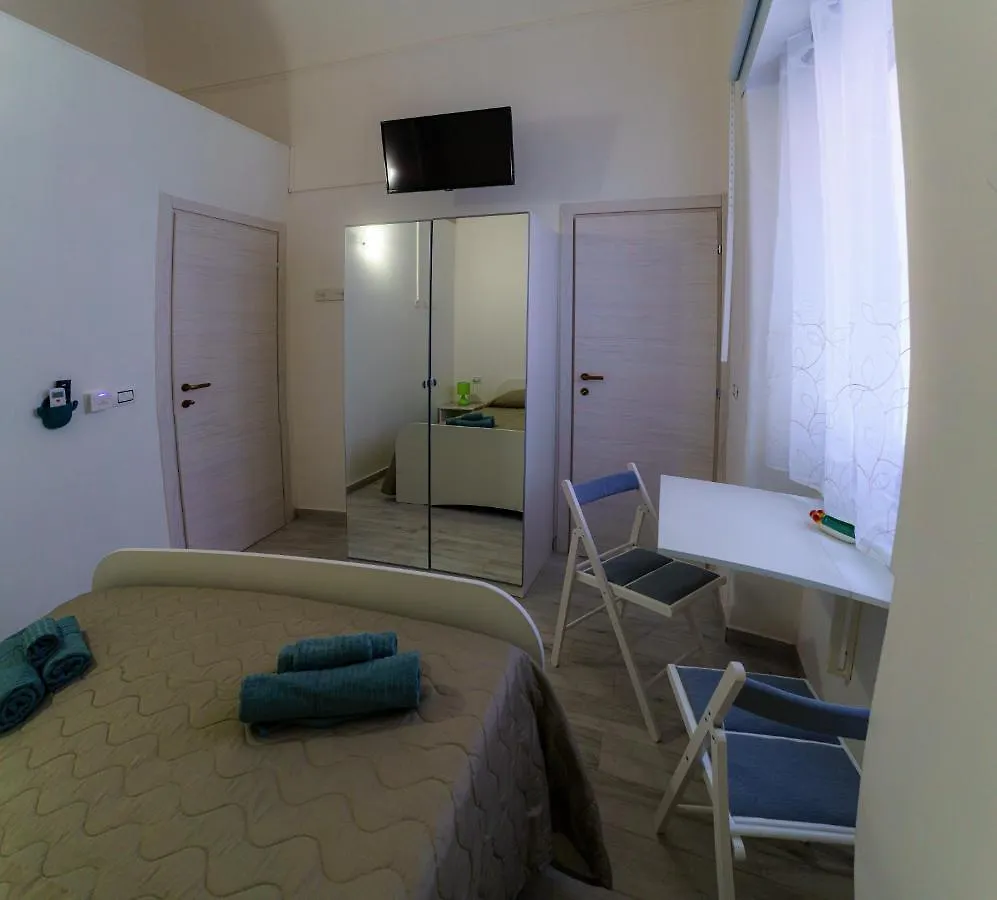 Casta Diva Holiday Rooms Catania 0*,