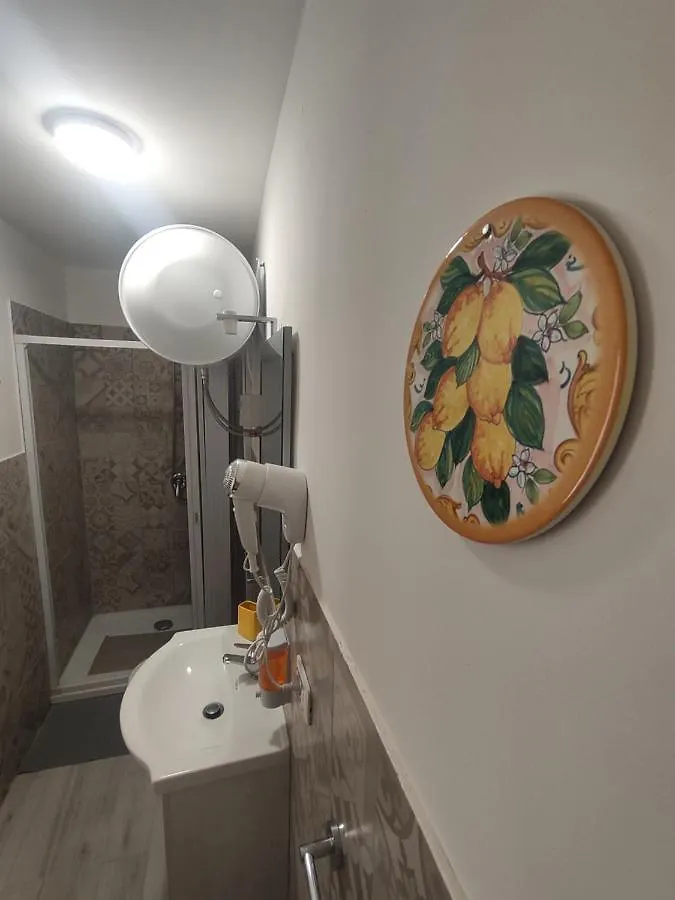 Casta Diva Holiday Rooms Catania Guest house
